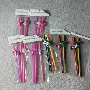 28 Reusable plastic drinking straws with decorative silicone straw toppers NWT